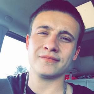 Meet your Posher, Dylan